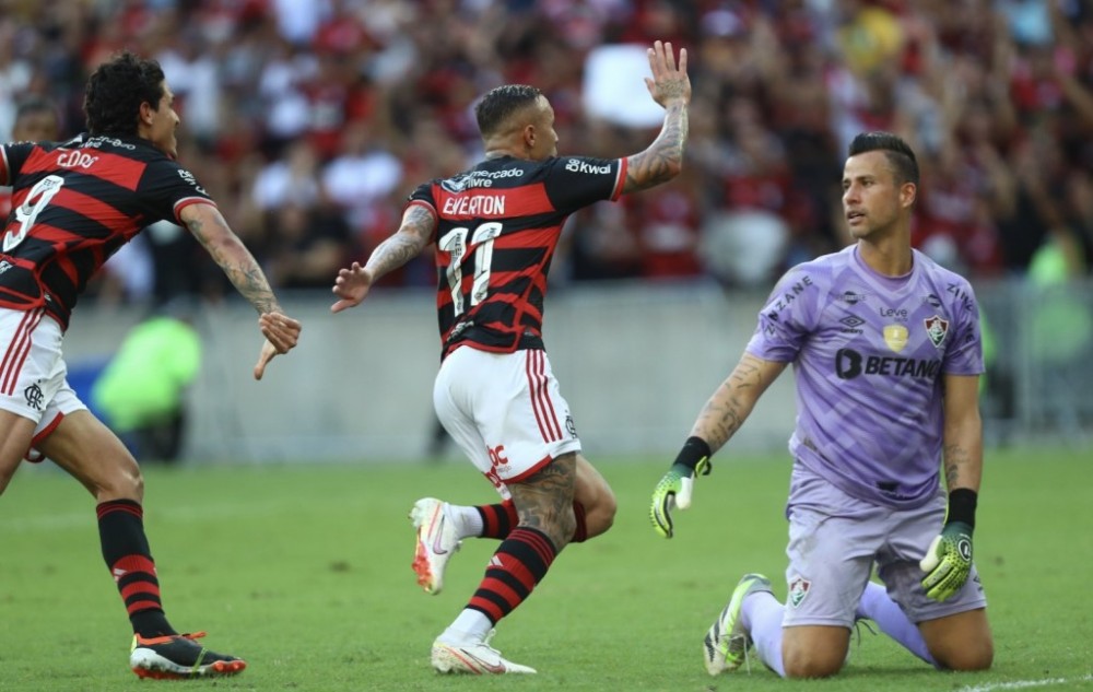 Flamengo vence o Fluminense e dá passo importante para o título da Taça Guanabara