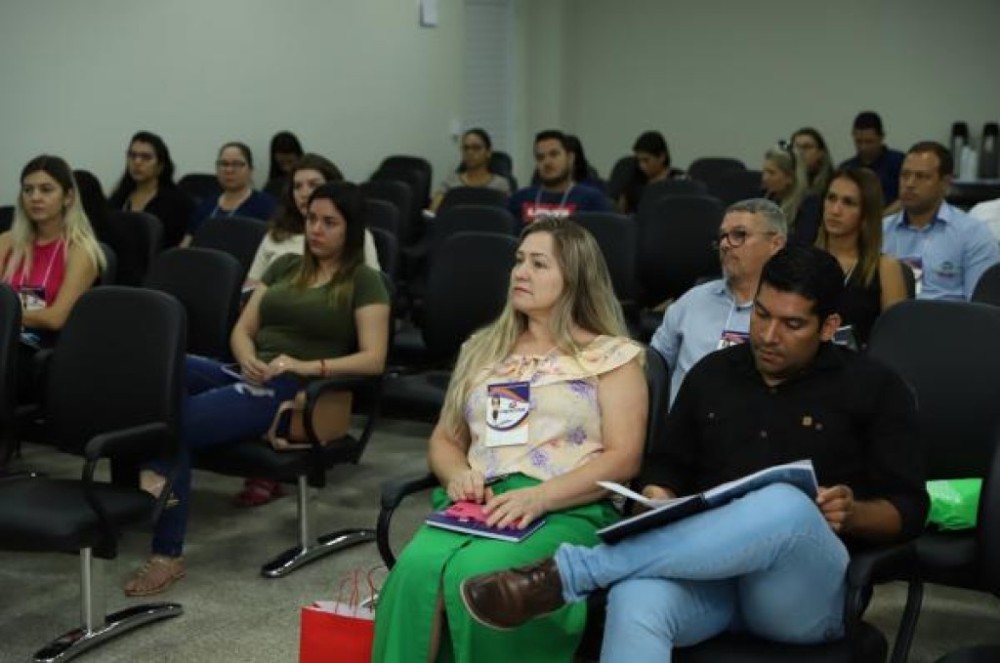 Fiscalização de contratos é tema de curso ofertado a servidores municipais