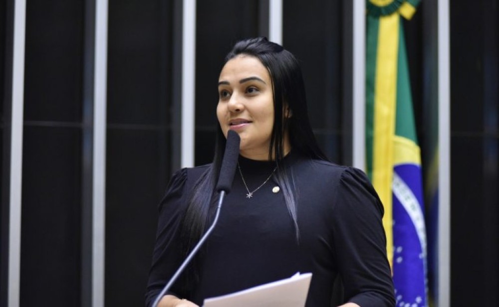 Projeto torna obrigatório o uso de audiodescrição em eventos do Poder Público