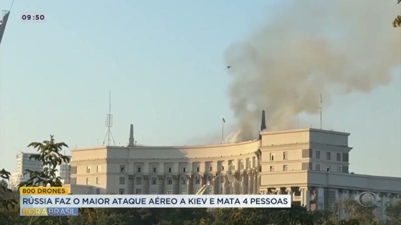 Rússia faz o maior aéreo a Kiev e mata 4 pessoas