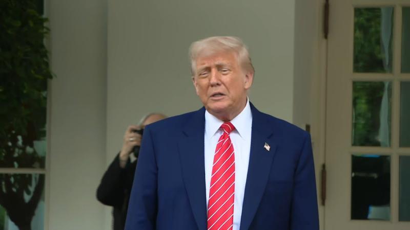 Trump parabeniza o papa Leão XIV, uma 'grande honra' para os EUA